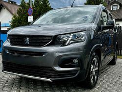 Szary Używany 2022 Peugeot Rifter GT Minivan | 105 900 zł