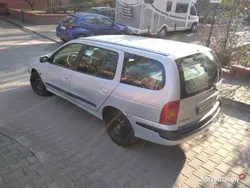 Srebrny Używany 2002 Renault Mégane II Kombi | 2900 zł (Uczciwa cena)