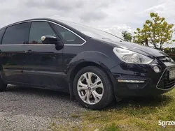 Czarny Używany 2013 Ford S-MAX S Minivan | 36 000 zł (Uczciwa cena)