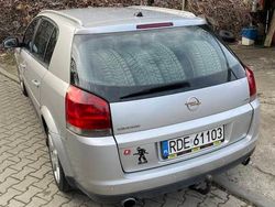 Używany 2003 Opel Signum Hatchback | 5500 zł