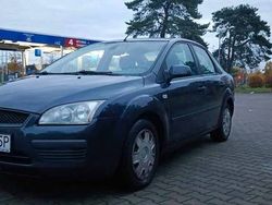 Granatowy Używany 2007 Ford Focus Sedan/Limuzyna | 9000 zł (Uczciwa cena)