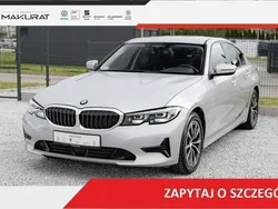 Srebrny Używany 2020 BMW 320 Advantage Sedan/Limuzyna | 118 800 zł (Dość drogi)