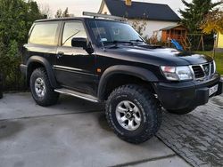 Czarny Używany 2002 Nissan Patrol SUV | 42 000 zł (Uczciwa cena)