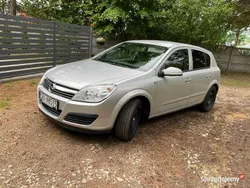Srebrny Używany 2005 Opel Astra Elegance Hatchback | 8300 zł (Uczciwa cena)