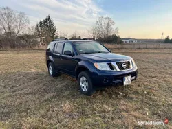 Granatowy Używany 2009 Nissan Pathfinder SUV | 37 500 zł