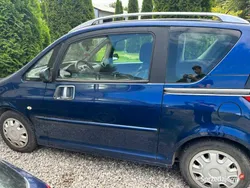 Niebieski Używany 2005 Peugeot 1007 Hatchback | 5500 zł