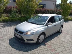 Srebrny Używany 2008 Ford Focus Sedan/Limuzyna | 8900 zł (Uczciwa cena)