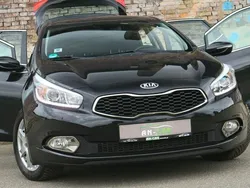 Czarny Używany 2014 Kia Ceed 2 Hatchback | 36 500 zł (Uczciwa cena)