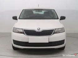 Biały Używany 2016 Skoda Rapid Hatchback | 23 999 zł (Uczciwa cena)