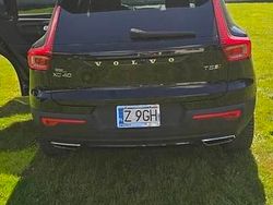 Czarny Używany 2018 Volvo XC40 R-Design SUV | 99 500 zł (Dobra cena)