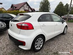 Używany 2016 Kia Rio | 32 990 zł