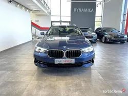 Niebieski Używany 2021 BMW 520 Kombi | 144 900 zł (Drogi)