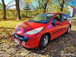 Czerwony Używany 2009 Peugeot 207 Hatchback | 10 000 zł (Uczciwa cena)