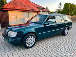 Używany 1995 Mercedes E220 | 16 990 zł