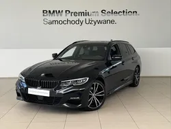 Black sapphire metallic metalizowany Używany 2022 BMW 320 Shadowline Kombi | 155 900 zł (Dość drogi)