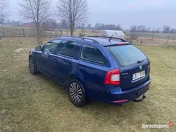Niebieski Używany 2010 Skoda Octavia Kombi | 19 000 zł (Dobra cena)