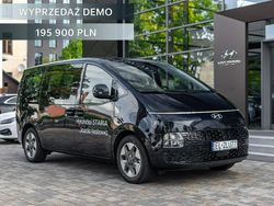 Inny (metalik) Używany 2024 Hyundai Staria Van | 195 900 zł