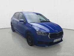 Niebieski Używany 2023 Skoda Fabia Hatchback | 28 782 zł (Dobra cena)