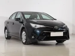 Niebieski Używany 2016 Toyota Avensis Sedan/Limuzyna | 37 999 zł (Dobra cena)