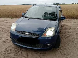 Niebieski Używany 2007 Ford Fiesta Hatchback | 5500 zł (Uczciwa cena)