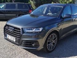 Szary Używany 2017 Audi SQ7 SUV | 189 900 zł