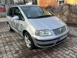 VW Sharan