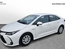 Biały Używany 2021 Toyota Corolla Active Sedan/Limuzyna | 69 900 zł (Uczciwa cena)