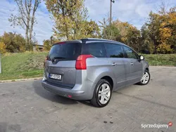 Szary Używany 2014 Peugeot 5008 Allure Minivan | 31 500 zł (Super Cena)