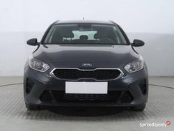 Szary Używany 2020 Kia Ceed Kombi | 38 999 zł (Dobra cena)