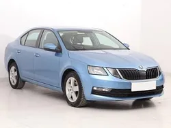Niebieski Używany 2019 Skoda Octavia Hatchback | 47 999 zł (Dobra cena)