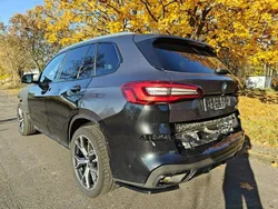 Czarny Używany 2021 BMW X5 M50 SUV | 153 900 zł