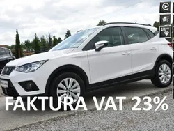 Biały (metalik, perła) Używany 2021 Seat Arona SUV | 61 800 zł