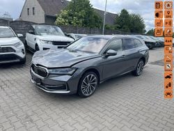 Grafitowy (metalik, perła) Używany 2024 Skoda Superb LAURIN & KLEMENT Kombi | 66 900 zł