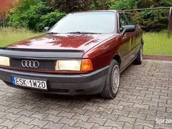 Czerwony Używany 1989 Audi 80 Sedan/Limuzyna | 5000 zł