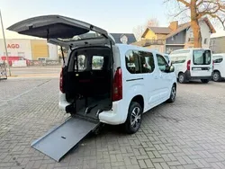 Biały Używany 2020 Opel Combo Life Kombi | 119 900 zł (Drogi)