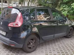 Używany 2011 Renault Scénic III Minivan | 22 400 zł (Uczciwa cena)