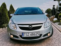 Srebrny Używany 2007 Opel Corsa Hatchback | 9900 zł (Uczciwa cena)