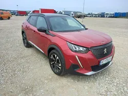 Czerwony Używany 2023 Peugeot 2008 SUV | 51 700 zł (Super Cena)