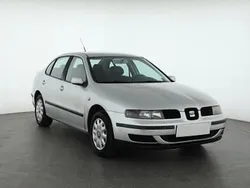 Srebrny Używany 2002 Seat Toledo Sedan/Limuzyna | 4499 zł