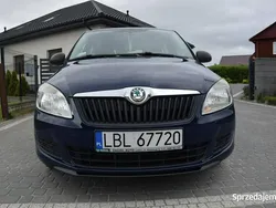 Niebieski Używany 2012 Skoda Fabia Hatchback | 11 900 zł (Uczciwa cena)