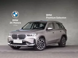 Srebrny space metalizowany Używany 2024 BMW X1 Luxury Line SUV | 219 900 zł