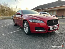Czerwony Używany 2016 Jaguar XF Prestige Sedan/Limuzyna | 60 000 zł (Super Cena)