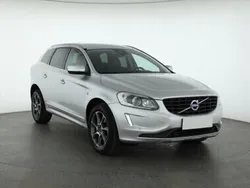 Srebrny Używany 2016 Volvo XC60 SUV | 73 999 zł (Super Cena)