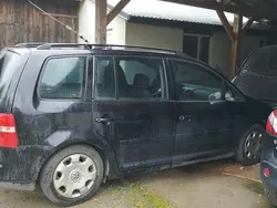 Czarny Używany 2003 VW Touran Minivan | 3800 zł (Drogi)