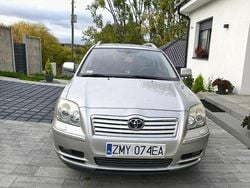 Srebrny Używany 2006 Toyota Avensis Kombi | 14 000 zł (Uczciwa cena)