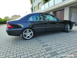 Czarny Używany 2006 Mercedes C280 Sedan/Limuzyna | 25 500 zł