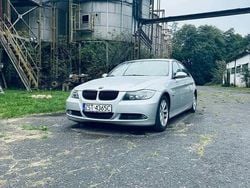 Srebrny Używany 2005 BMW 320 Sedan/Limuzyna | 15 500 zł (Dość drogi)
