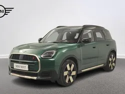British racing green iv metalizowany Używany 2024 Mini Countryman SUV | 209 900 zł