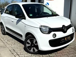 Biały (metalik) Używany 2017 Renault Twingo Hatchback | 25 900 zł (Uczciwa cena)