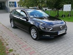 Czarny Używany 2015 VW Passat Sedan/Limuzyna | 39 999 zł (Dość drogi)